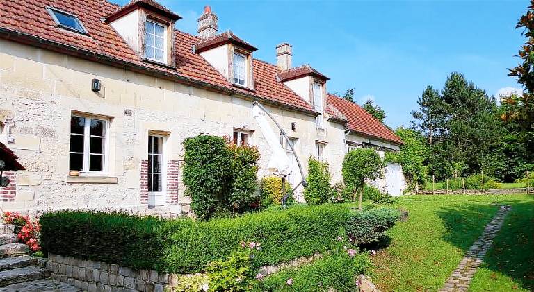 180 m&sup2; Ferienhaus