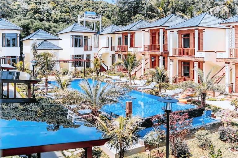 Resort  Cửa Lấp