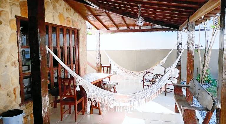 Vacation home with pool — photo 4