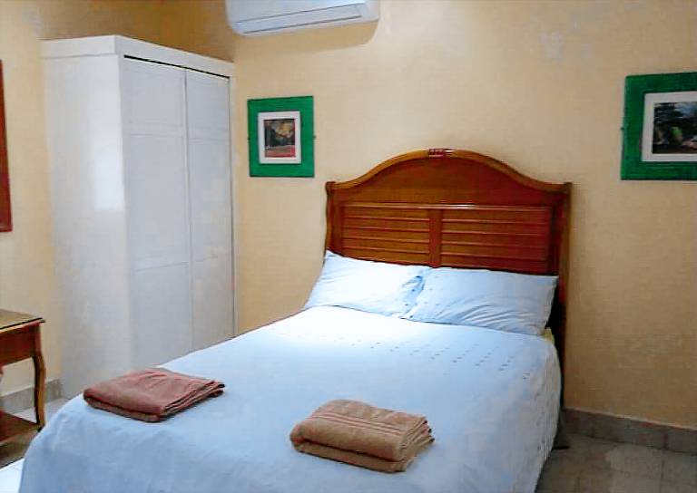 Accommodation Trinity Palmetto Point Parish