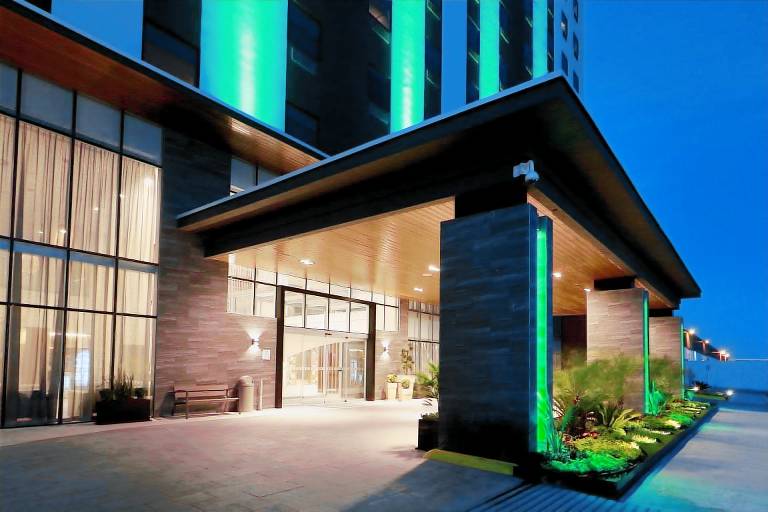 Holiday Inn Hotel And Suites Monterrey Apodaca Zona Airport By IHG