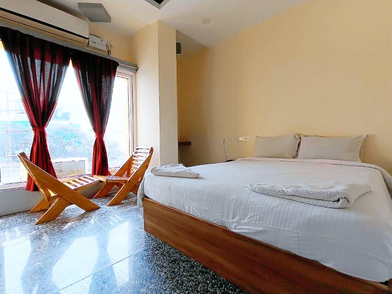 Hotel Blue Stone in Puducherry