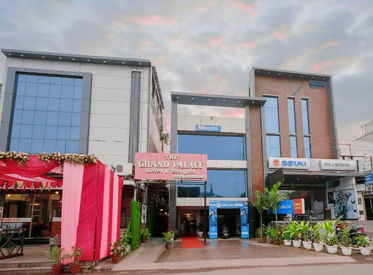 Via The Grand Palace