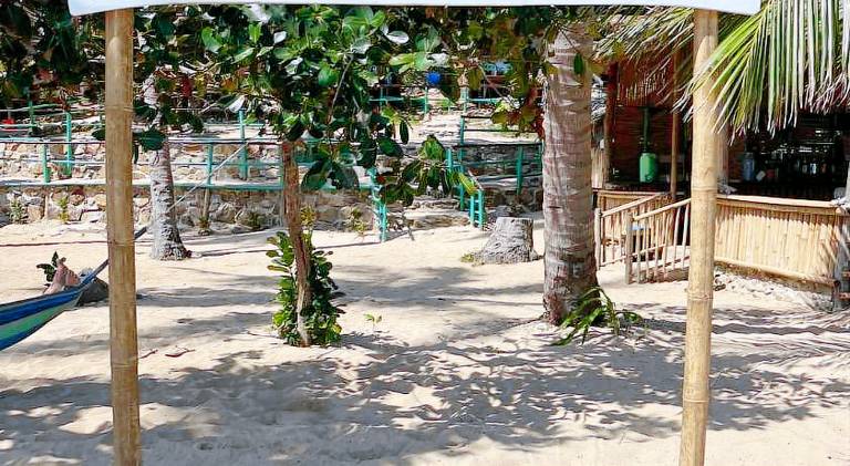 MORE Beach in El Nido
