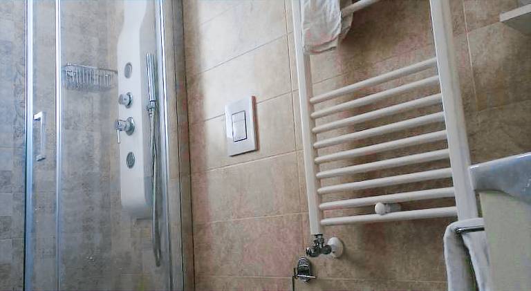 Holiday apartment with 2 rooms for 4 persons — photo 2
