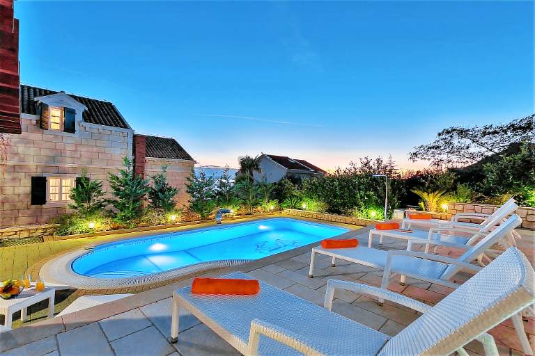 Villa Marko mit Pool — photo 4