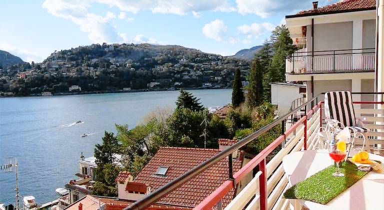 Apartment | Close to Como Cathedral | Pets are welcome in Brunate