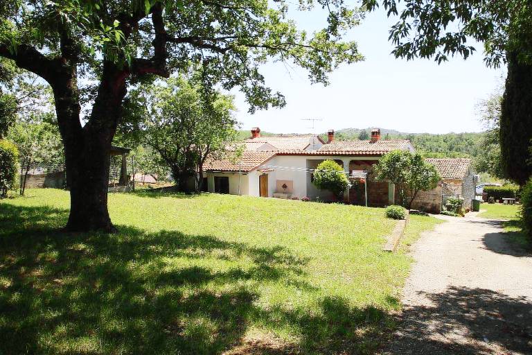 Ferienhaus in Vrvari, Kadumi für max. 4 Personen Ferienhaus in Vrvari, Kadumi für max. 4 Personen