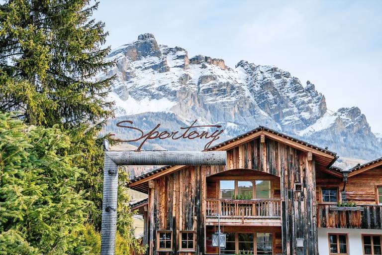 Sportony Mountain Lodges in Badia