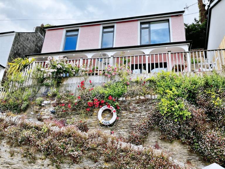Children-friendly lovely cottage with terrace & garden | Beach view | Pets allowed — photo 4
