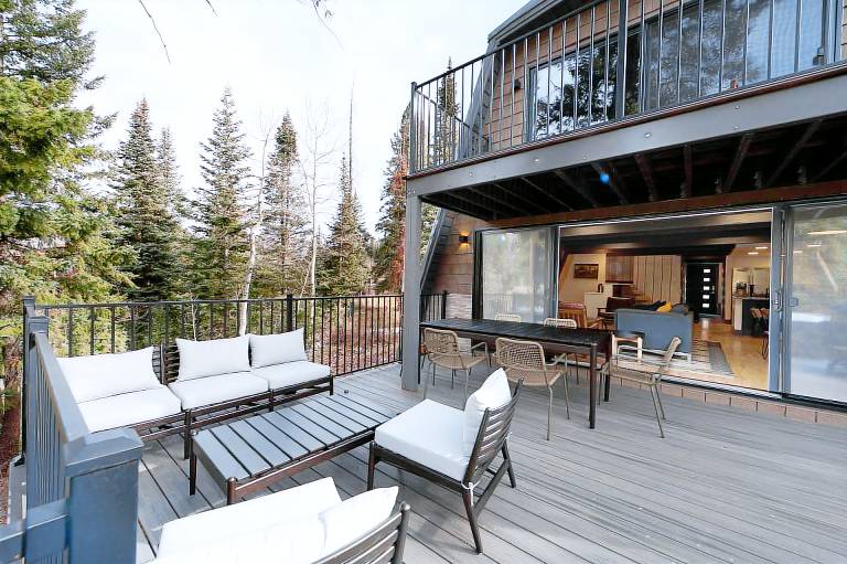 Great Outdoor Space/Views/Hot Tub/Pet Friendly/Across from Purgatory — photo 2