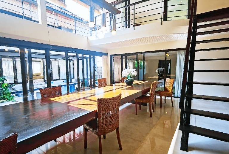 Villa with yard & pool | Good for workation — photo 4