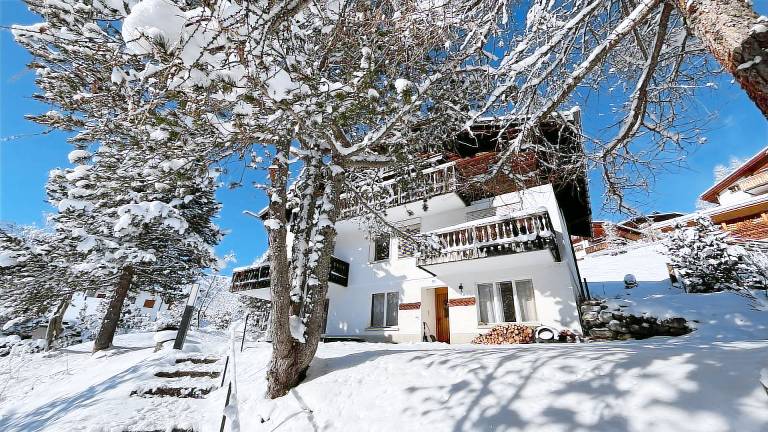 Ferienwohnung in Arosa für max. 3 Personen Ferienwohnung in Arosa für max. 3 Personen