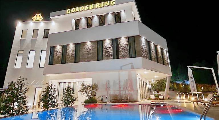 Golden Ring Resort
