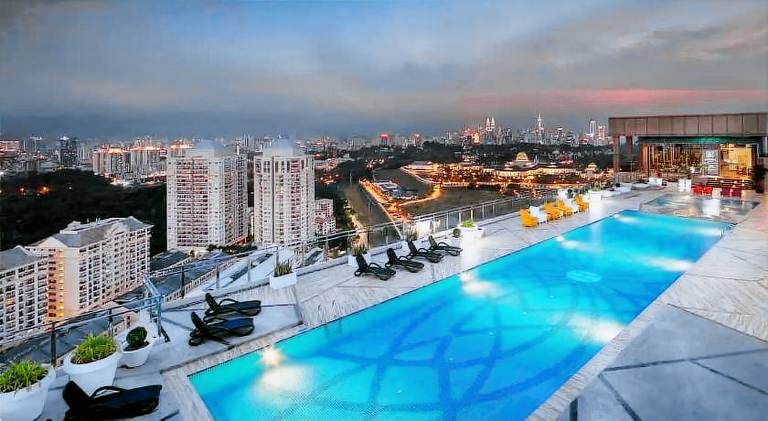 Rental apartment with pool & hot tub | Pets are welcome — photo 3