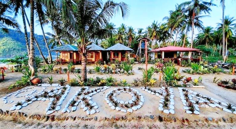 Akoya Beach Park and Cottages in El Nido