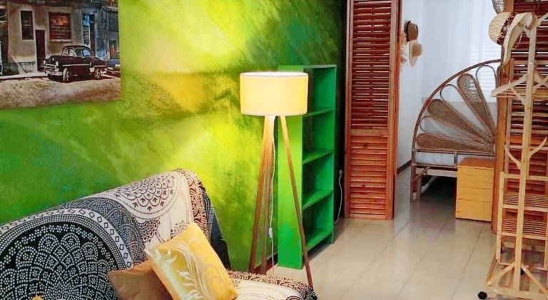 Rental apartment with yard, BBQ & terrace — photo 2