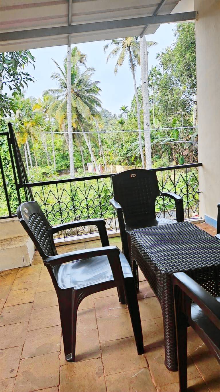 House with 2 rooms for 6 persons — photo 3