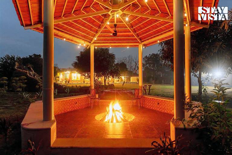Villa with terrace, garden & private pool | Perfect for remote work | Pet-friendly — photo 4