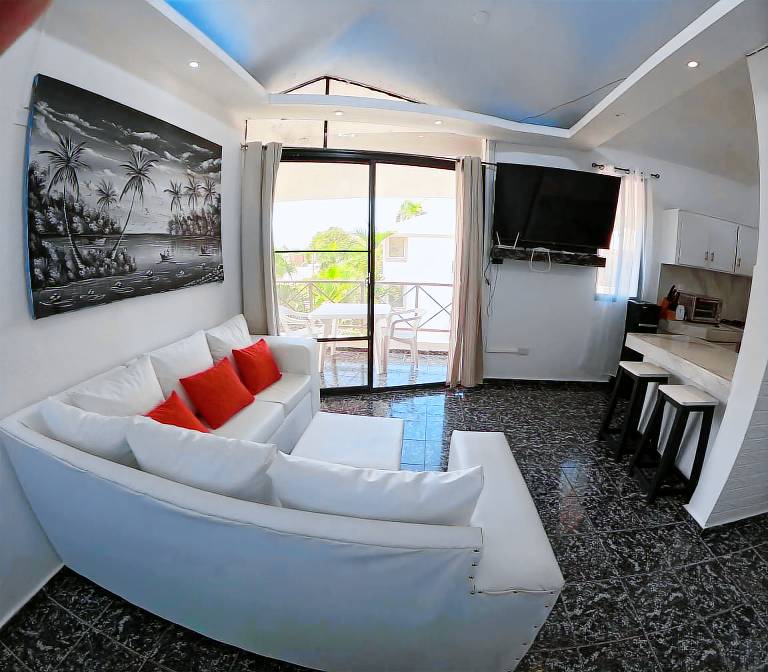 Condo with private balcony in the heart of Sosua — photo 3