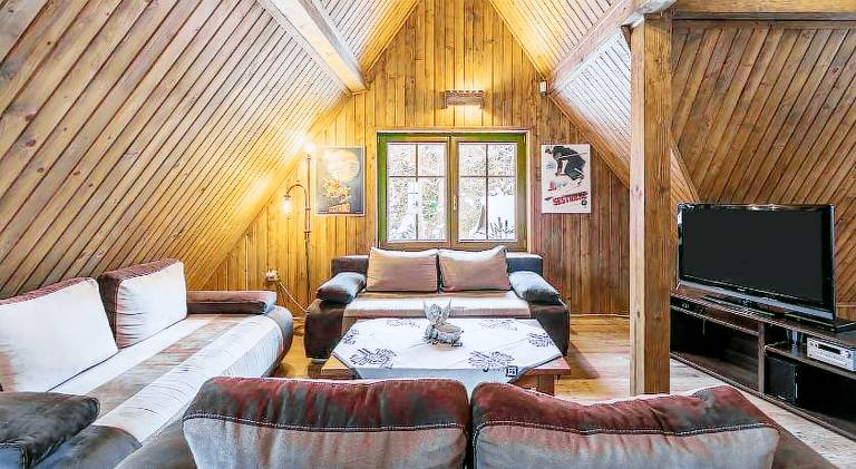 Chalet with 5 rooms for 14 persons — photo 2