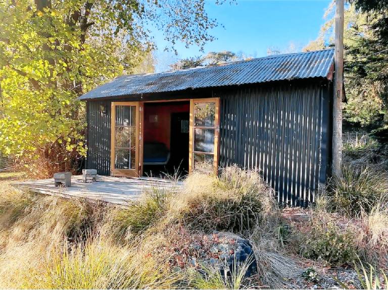 Cabin Port Levy