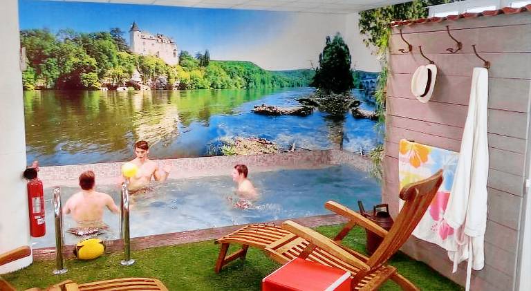Pleasant vacation home with pool | Pets are welcome — photo 3