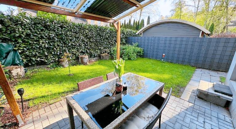 Lovely vacation home with patio | Pets allowed — photo 3