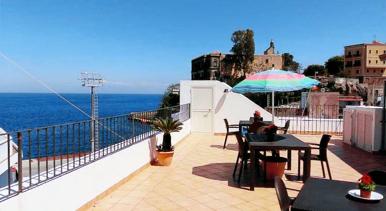 Apartment with 1 room for 3 persons — photo 4