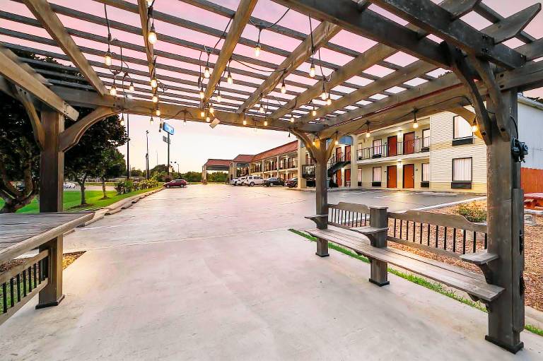 SureStay by Best Western Meridian — photo 2