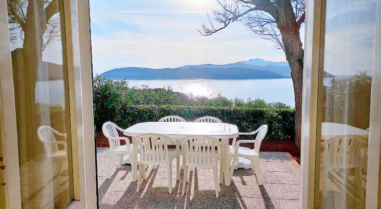 Lovely holiday apartment with terrace, barbeque & garden | Close to the beach | Pets are welcome — photo 4
