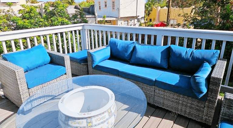 House with jacuzzi | Pets are welcome — photo 4