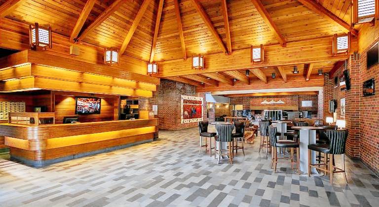 Valhalla Hotel & Conference Centre — photo 4