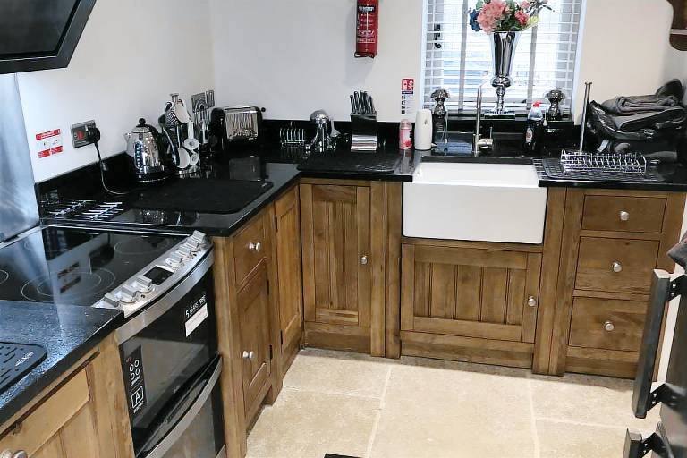 Barn-Sleeps 4-Parking-Near Alton Towers/Peak Dist — photo 5