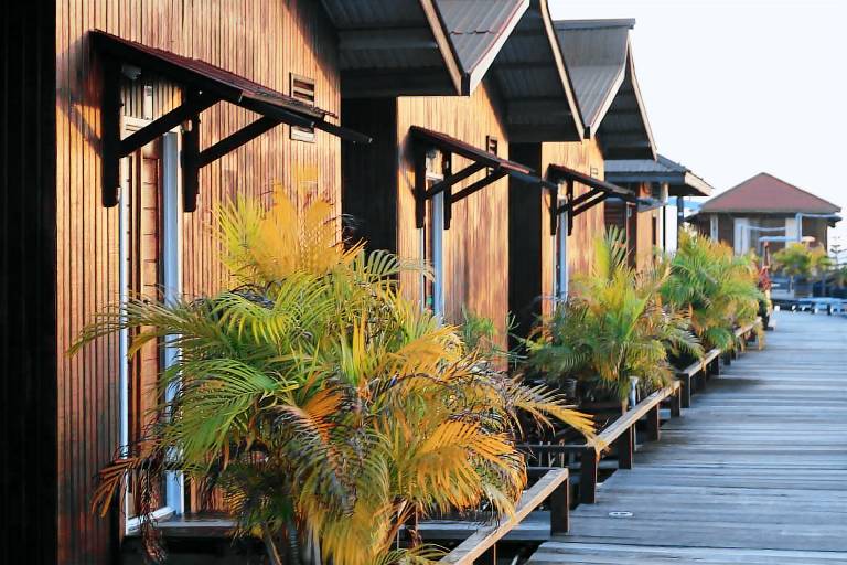 Bungalow Derawan Island