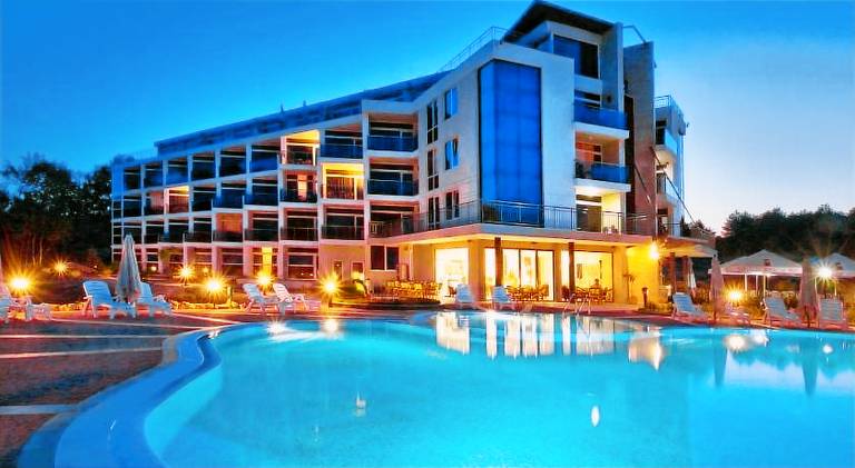 Beautiful rental apartment with pool | Close to the beach | Pets allowed — photo 3