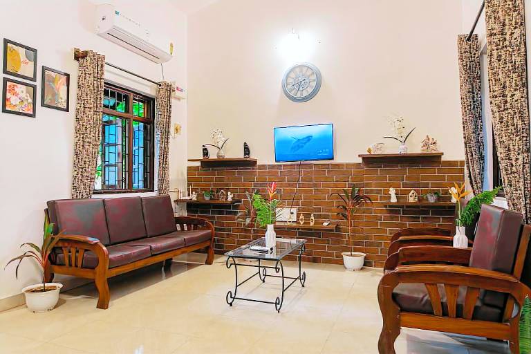 Pleasant vacation home with yard | Suitable for remote work | Pets are welcome — photo 5