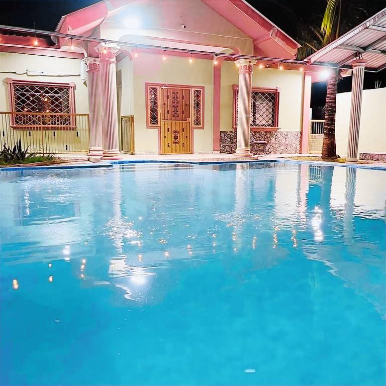 Ferienhaus mit Hund inPuerto Cortes, Honduras Nordseeküste Dänemark f&uuml;r max. 14 Personen
