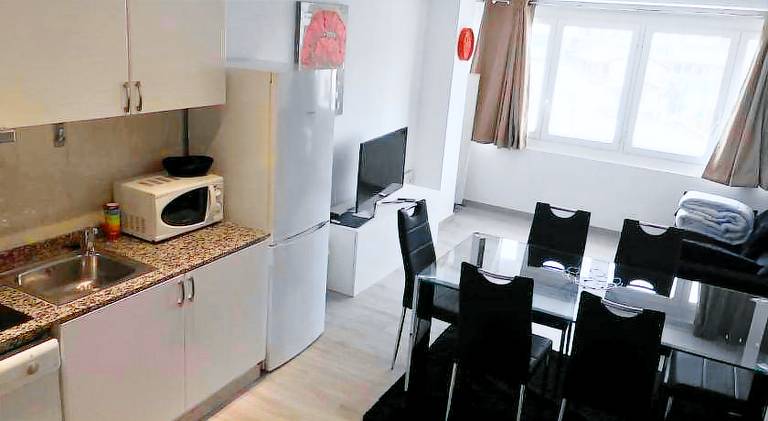 Holiday apartment with 2 rooms for 6 persons — photo 5