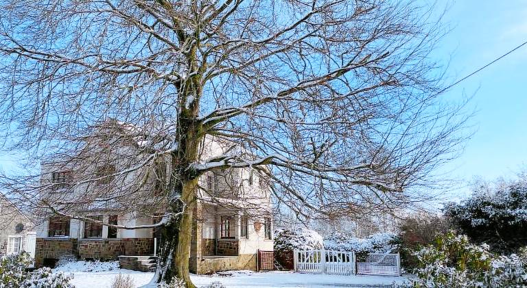 House with 4 rooms for 8 persons in Dinant