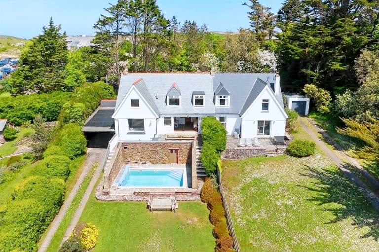 House  Polzeath
