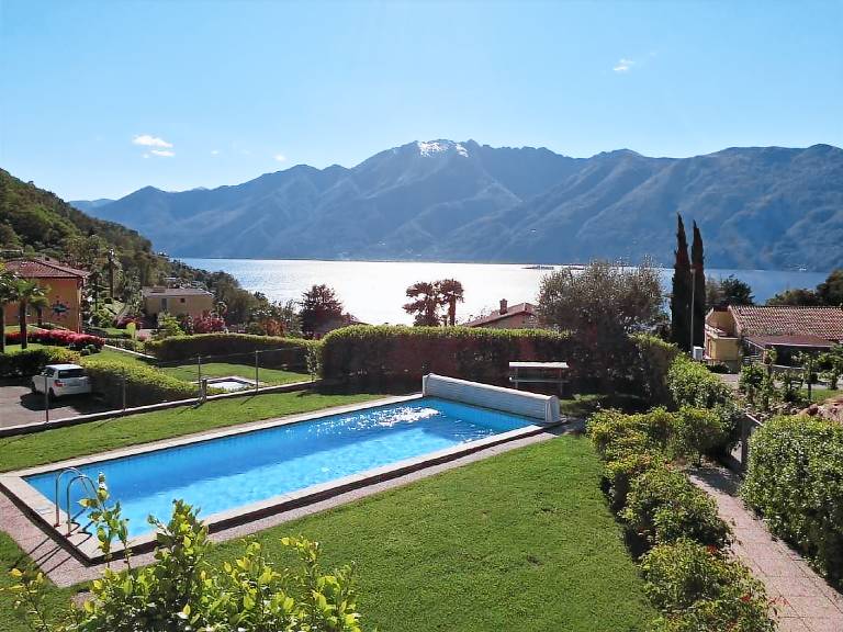 Ferienhaus mit traumhaftem Seeblick