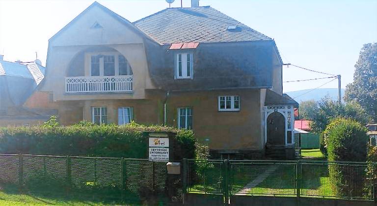 Beautiful holiday apartment with yard & patio | Dogs allowed in Plzen