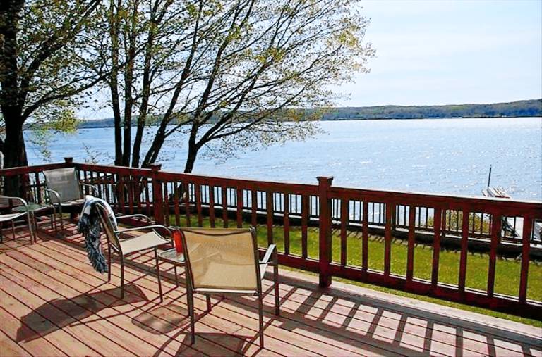 House  Munising