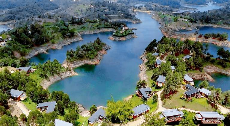 Luxe Cabanas in Guatapé