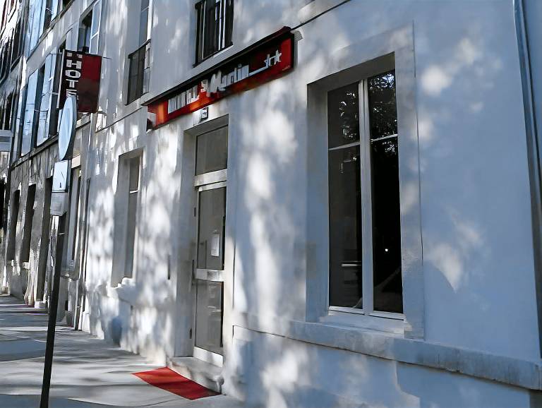 Logis Hotel Saint Martin in Olivet