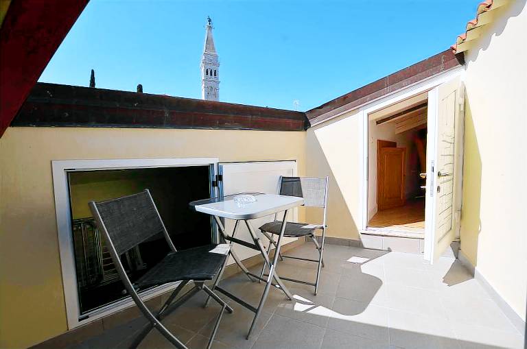 Holiday apartment with 2 rooms for 5 persons in Rovinj