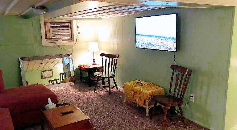 Holiday apartment with 2 rooms for 5 persons in Norfolk, VA