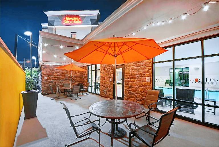 Hampton Inn & Suites Robbinsville — photo 5