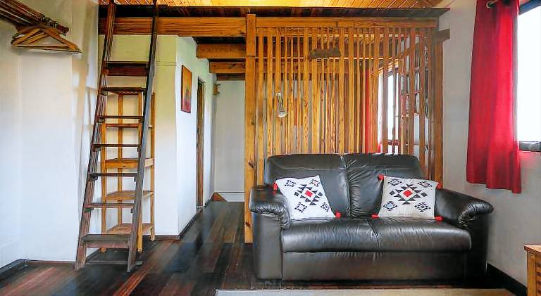House with garden, grill & patio | Suitable for remote work | Pets allowed — photo 2